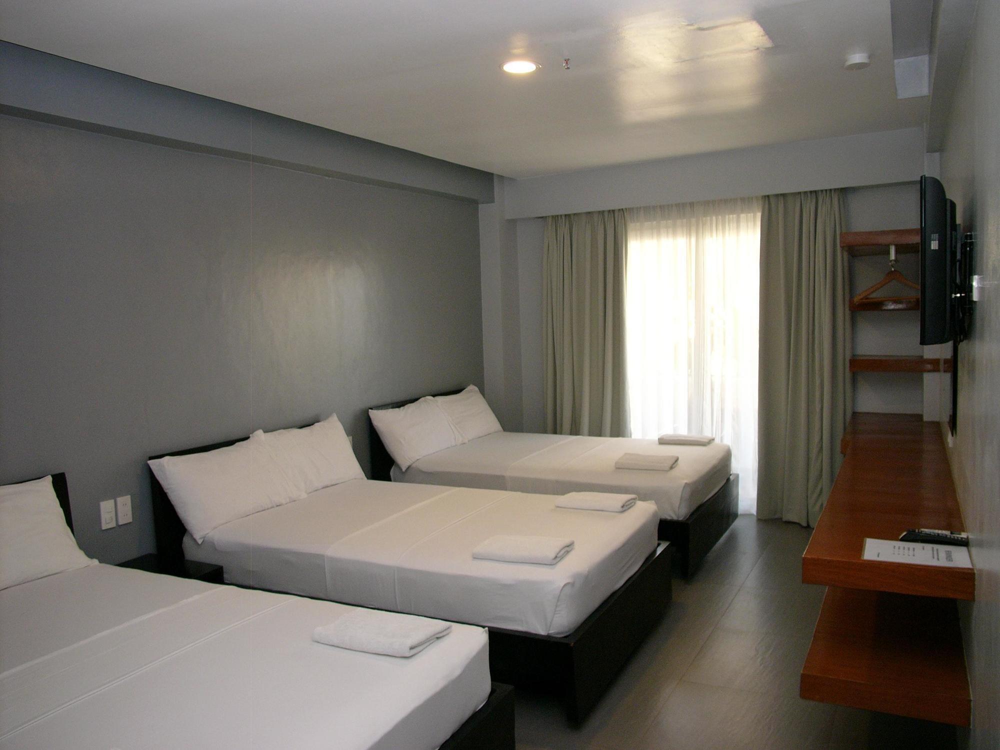 Balabag  Lsm Square Residences מראה חיצוני תמונה